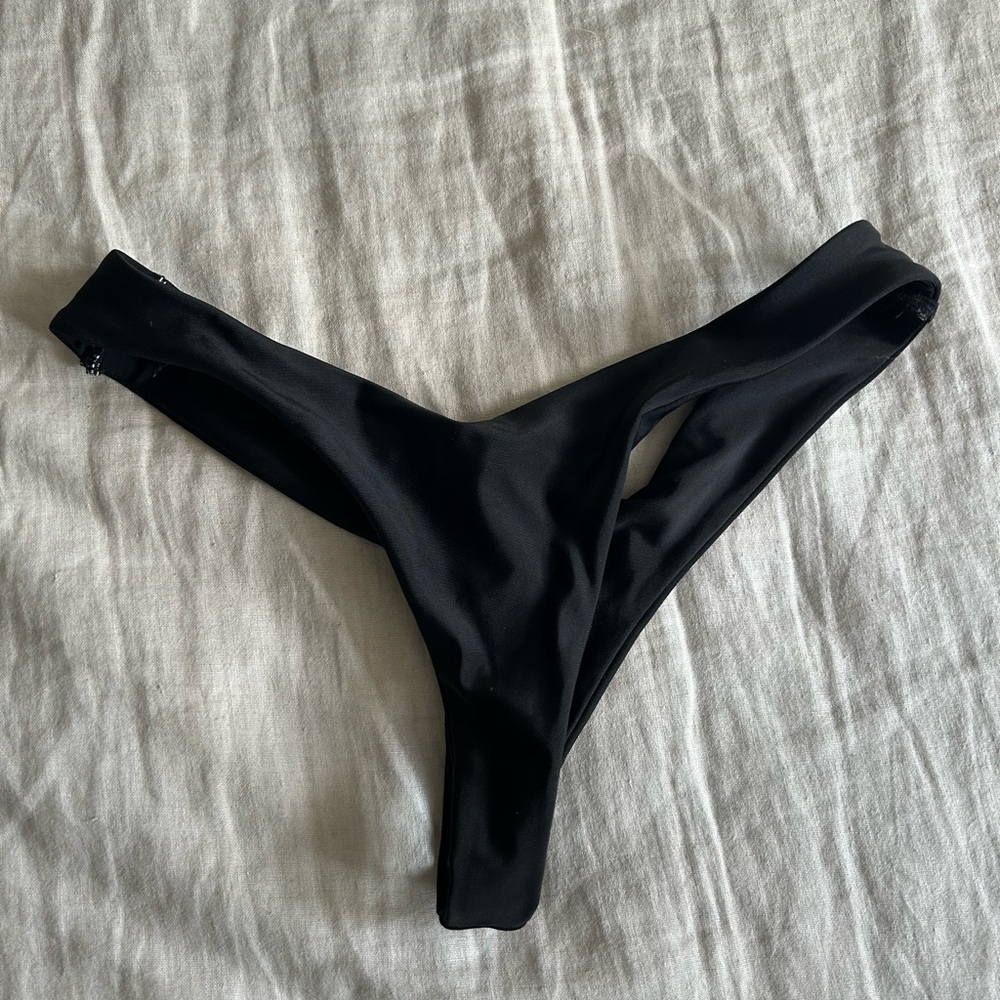 Lahana Black Thong Bikini